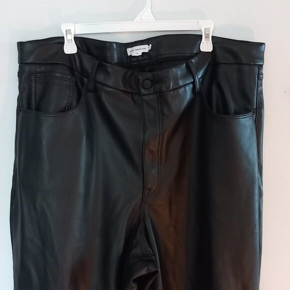 GOOD AMERICAN faux leather pants - Picture 3 of 9